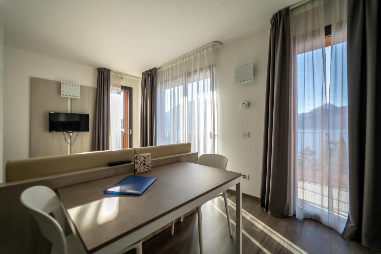Residenza Luigina Apartment Varenna Luaran gambar